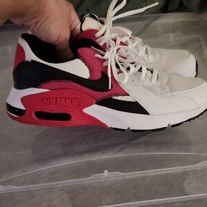 Nike White Black Red Air Max Runner Sneakers